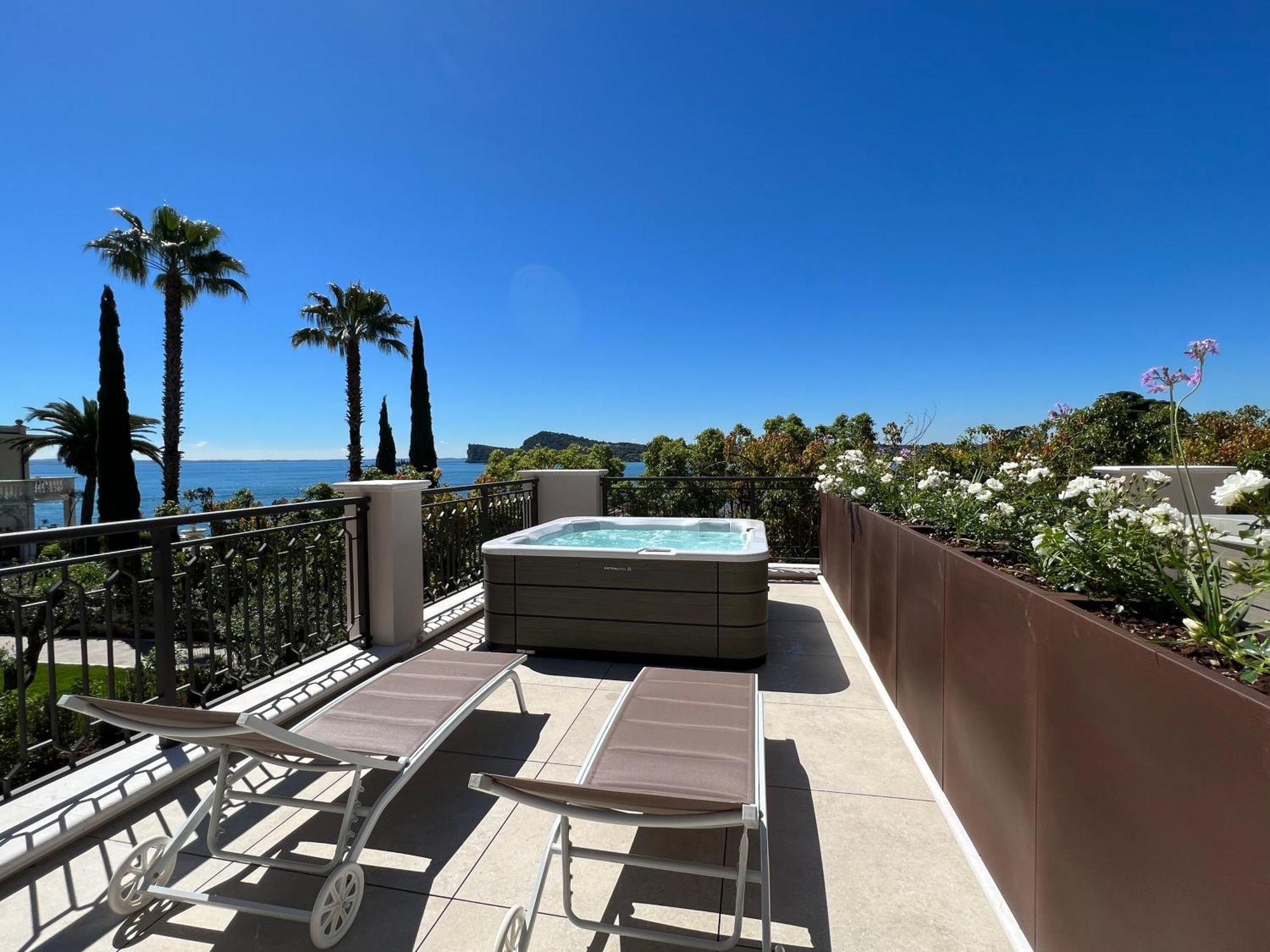 Villa Silvia Apartments サン・フェリーチェ・デル・ベナーコ エクステリア 写真