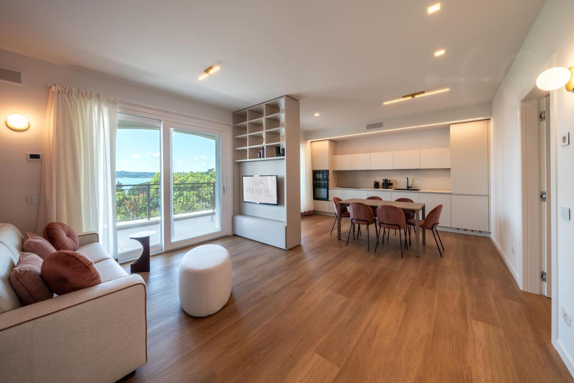 Villa Silvia Apartments サン・フェリーチェ・デル・ベナーコ エクステリア 写真