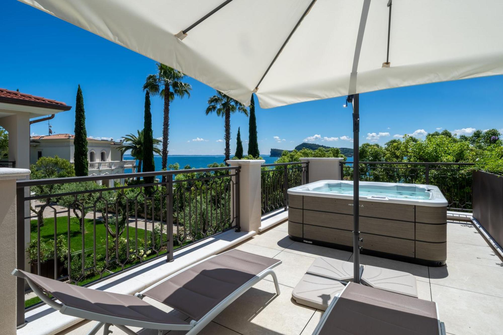 Villa Silvia Apartments サン・フェリーチェ・デル・ベナーコ エクステリア 写真