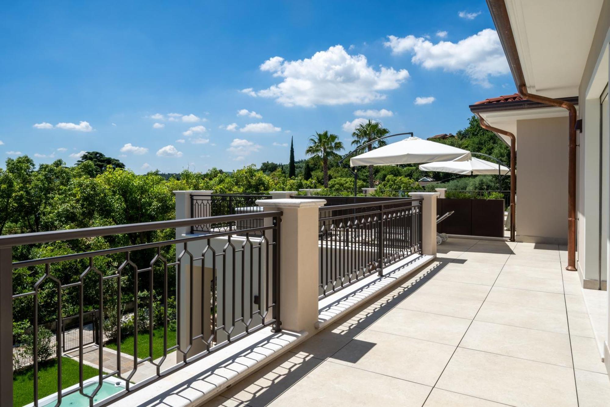 Villa Silvia Apartments サン・フェリーチェ・デル・ベナーコ エクステリア 写真